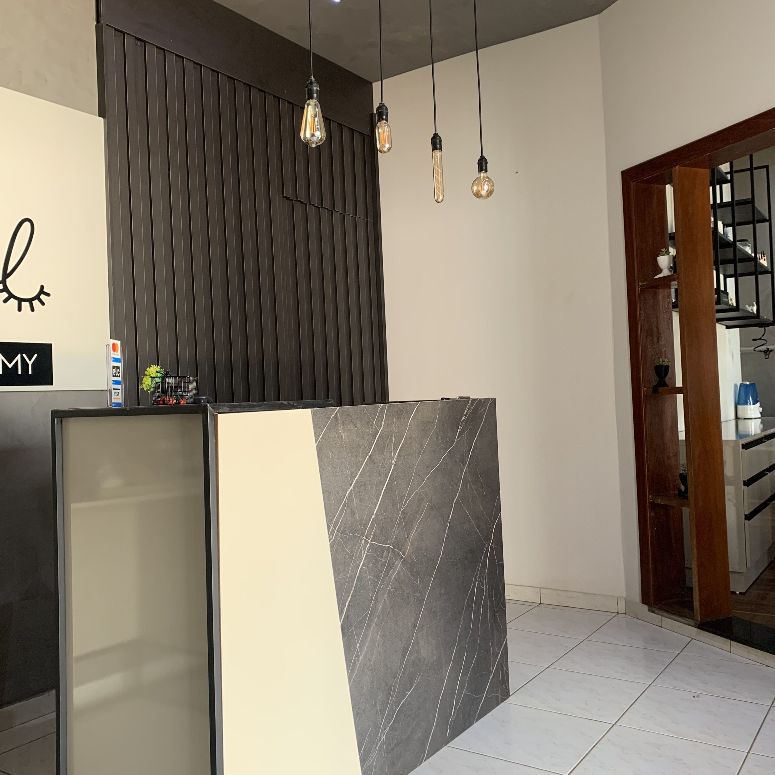 Image gallery marquee